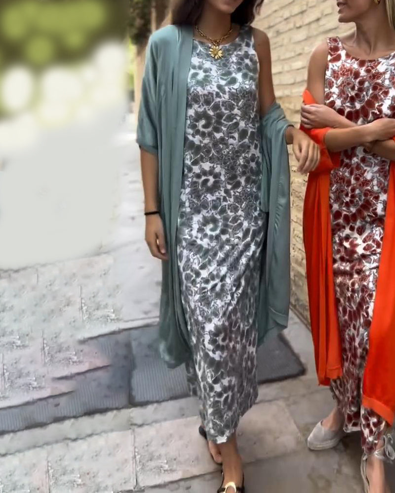 Vivina | Geblümtes Kleidungsstück & Kimono-Set