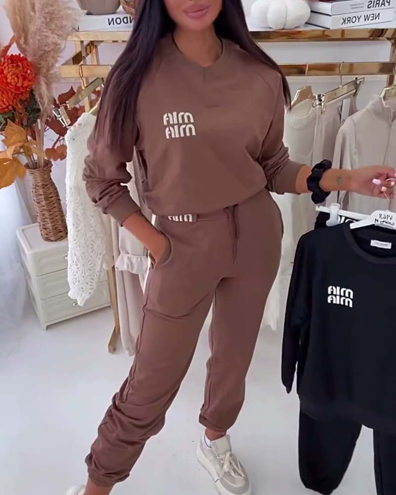 Arlette | modisches Zweiteiler-Set mit Sweatshirt und Hose.