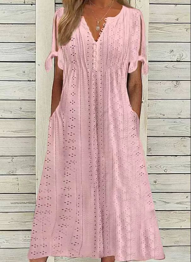 Mikaela | glamouröses Kleid mit herzförmigem Ausschnitt und modernen Cut-Outs