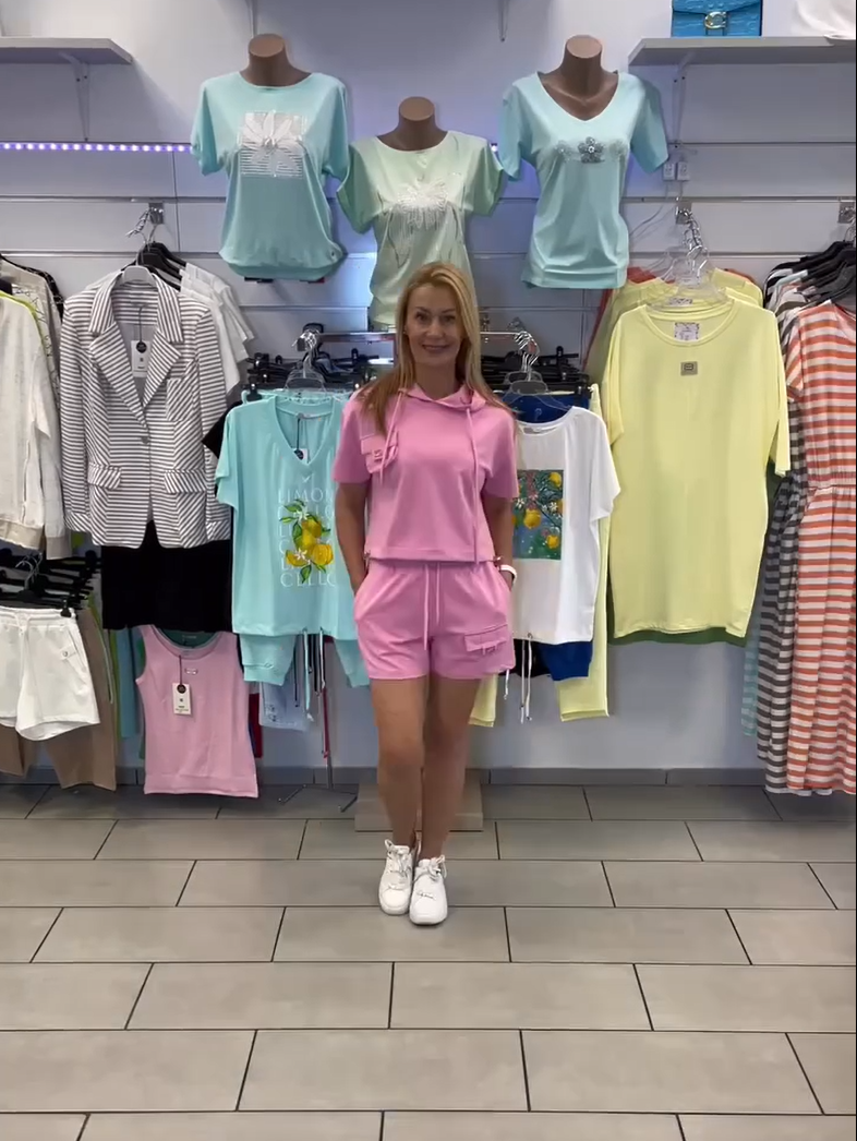 Kylee | sportliche Shorts mit Kapuzen-Design