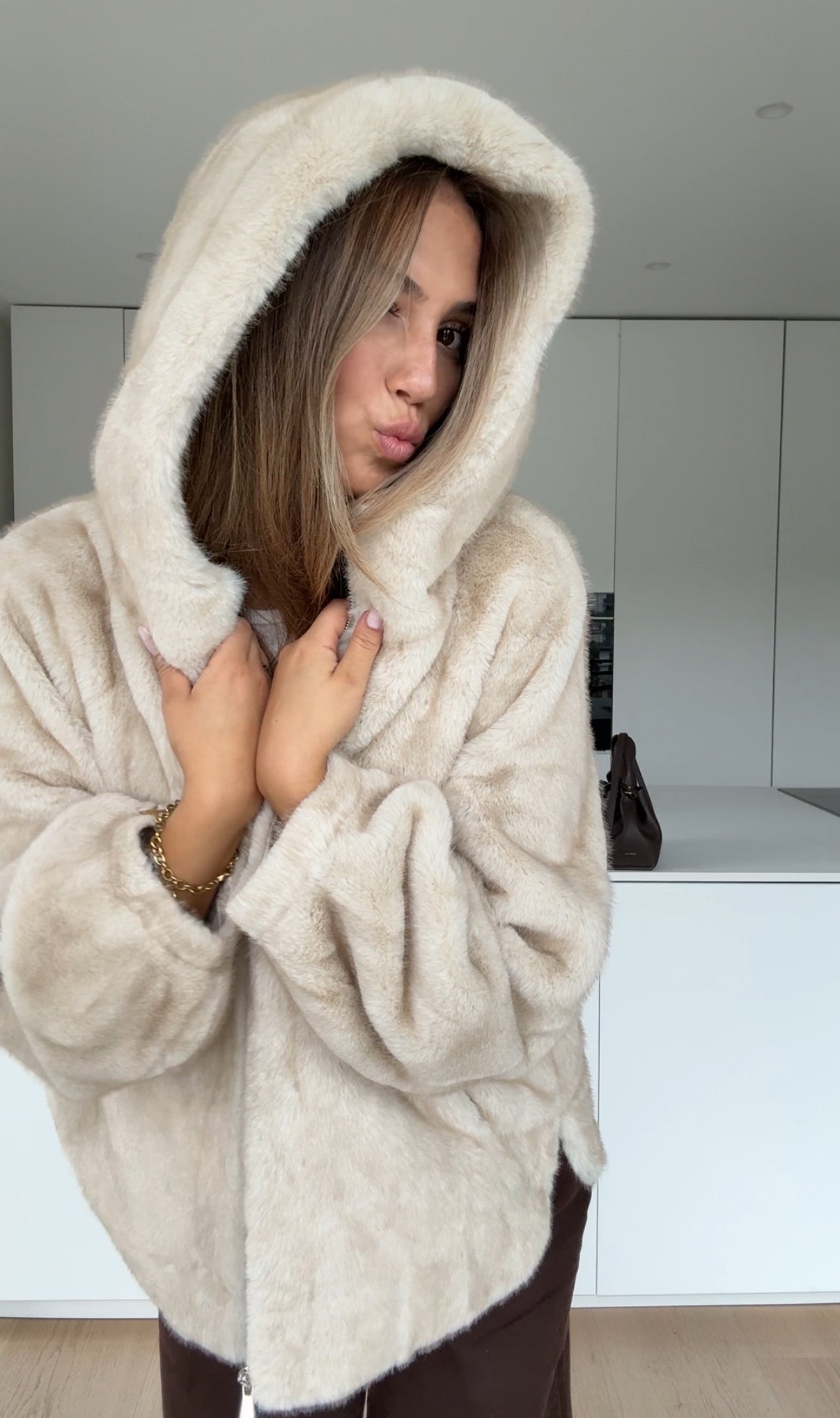 Biara | Weiche Kapuzenjacke