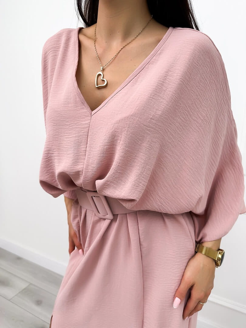 Mazie | stilvolles Maxikleid mit seitlichen Schlitzen und Gürtel