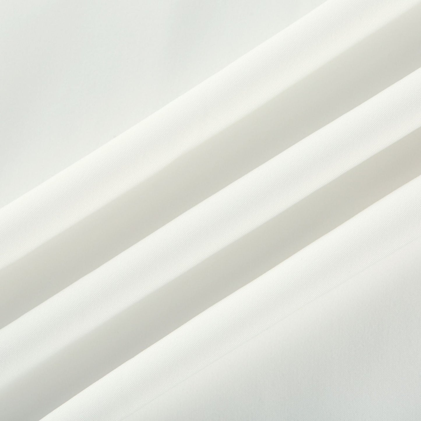 Roisin | Kontrastfarbenes plissiertes Maxikleid