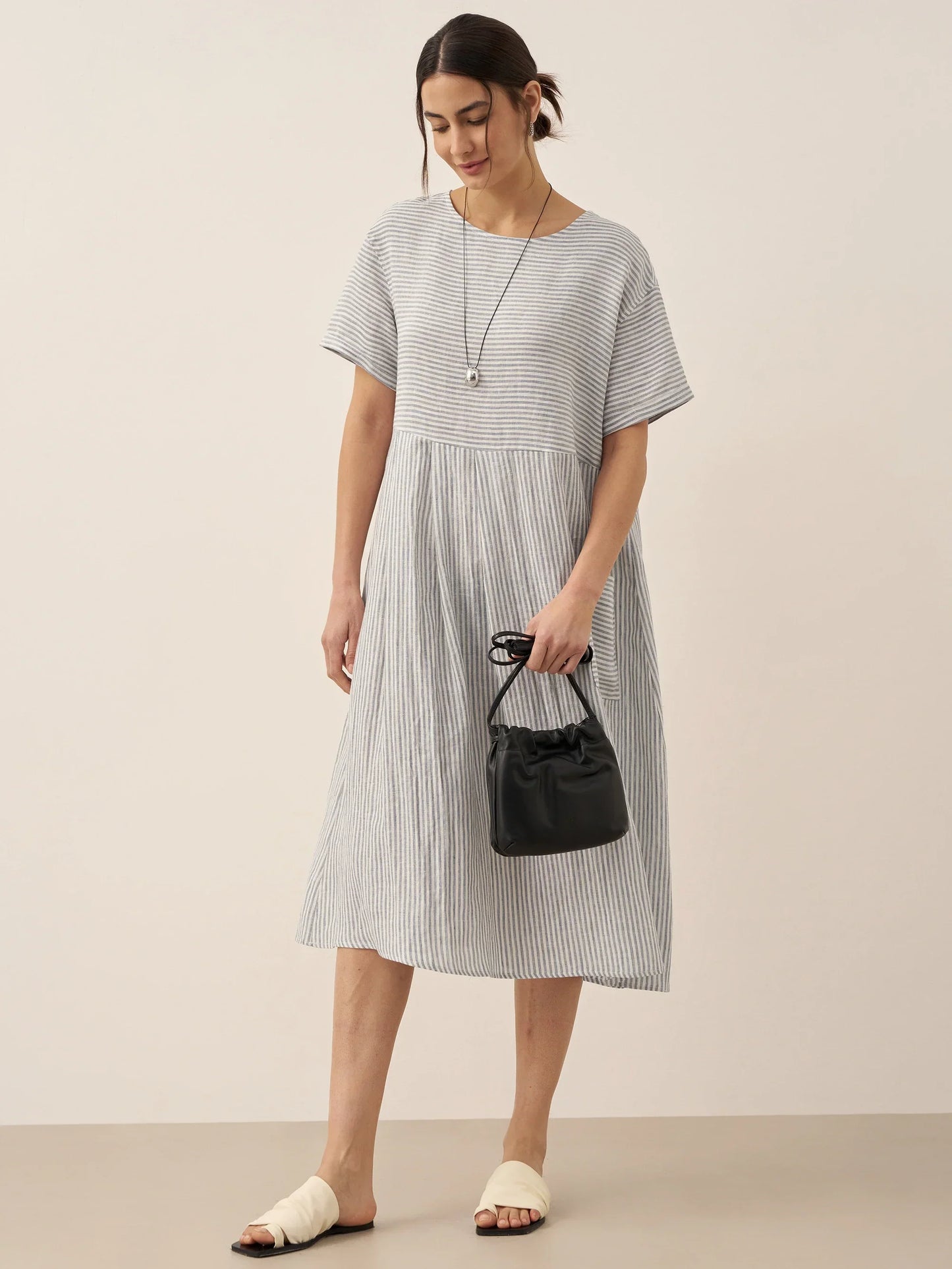 Isabella | stilvolles kurzärmeliges Leinenkleid mit Nadelstreifen