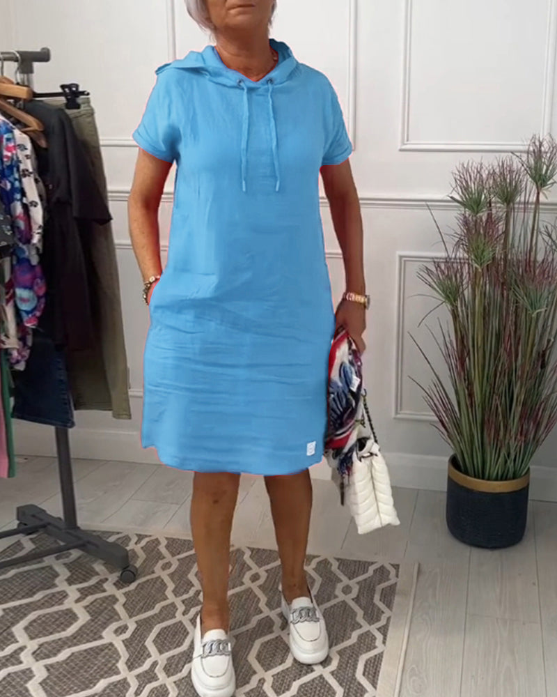 Nyla | Bequemes kurzärmeliges Freizeitkleid mit Kapuze