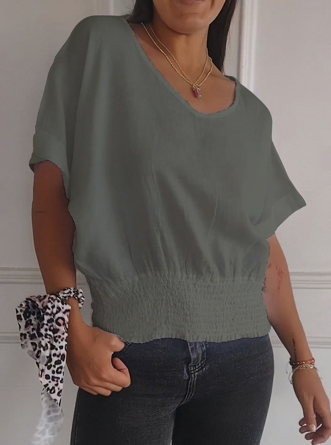 Nadia™ | Einfaches T-Shirt mit mittellangen Ärmeln