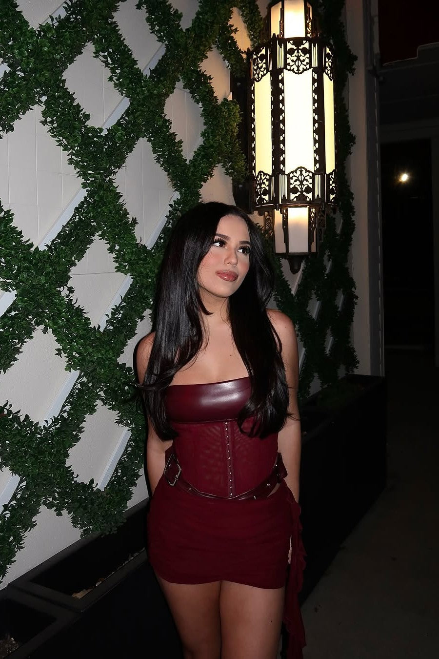 Sylvie | Elegantes trägerloses Minikleid für Damen