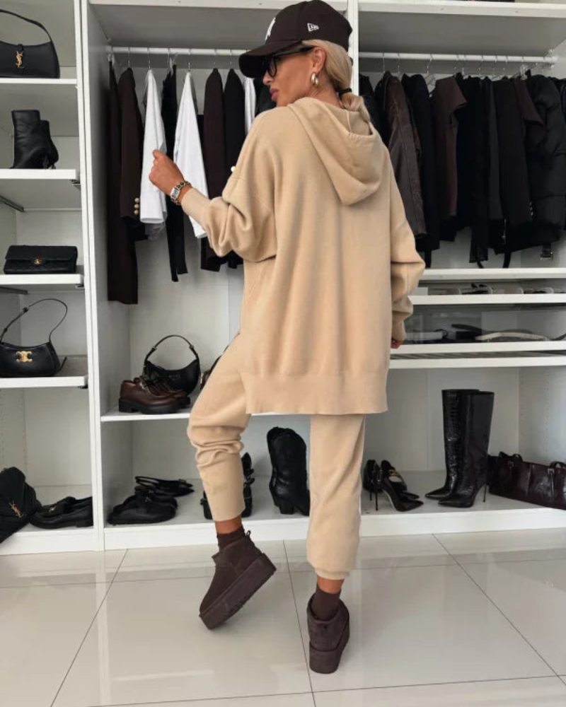 Mila | Lässiges, aber elegantes Outfit für jeden Tag