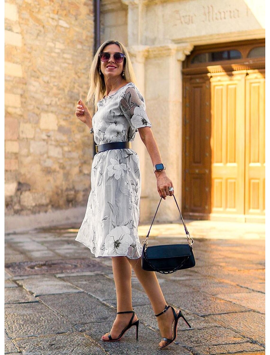 Kali | Elegantes Midikleid mit Rundhalsausschnitt