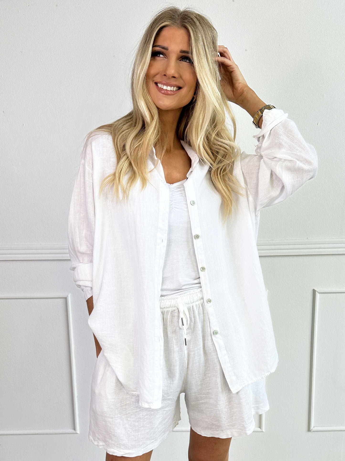 Genevieve | bequemes Hemd aus Viskose und Leinen in klassischer Unifarbe