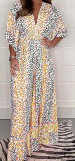 Alison | Kleid mit V-Ausschnitt und Leopardenmuster