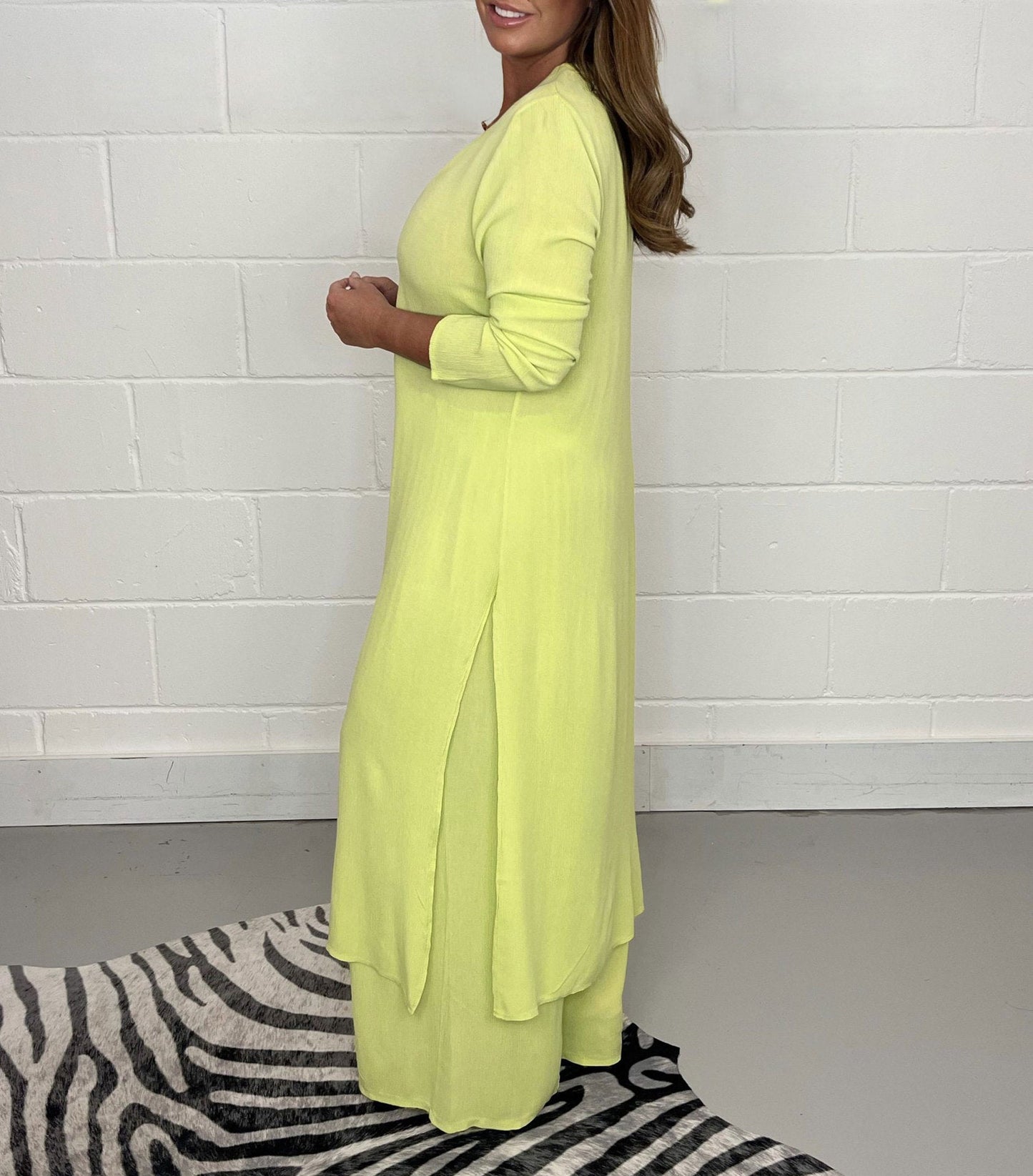 Mimossa | Lässiges Zweiteiler-Set mit V-Ausschnitt