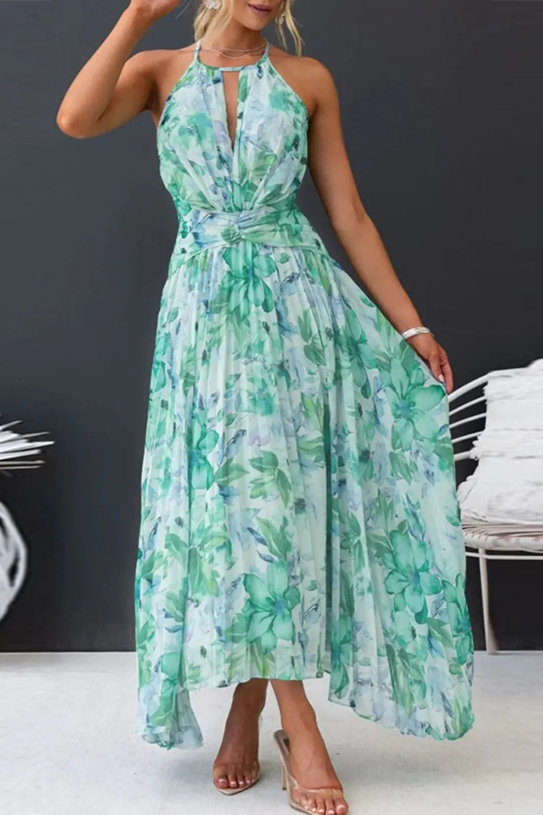 Rozi | Tropisches Neckholder-Maxikleid