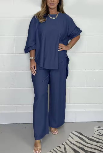 Greicy | Set aus fließendem Oberteil und weit geschnittener Hose