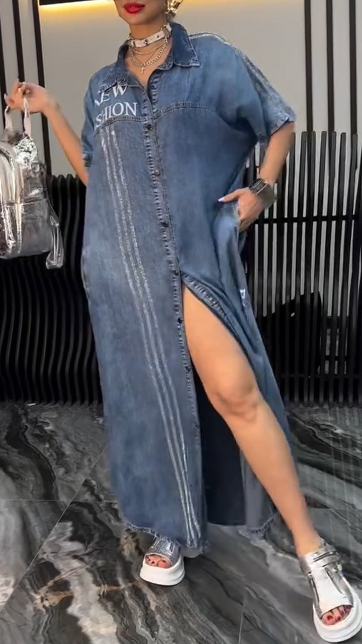 Rosia | Lässiges Maxi-Hemdkleid aus Denim mit Textdetails