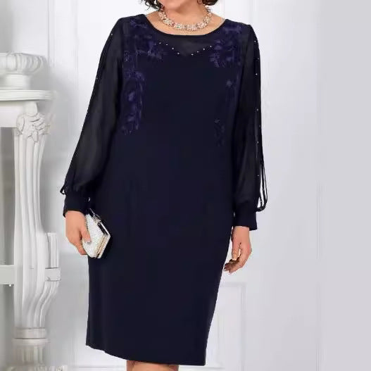 Uche | Midi-Kleid mit Perlenverzierung an den Ärmeln