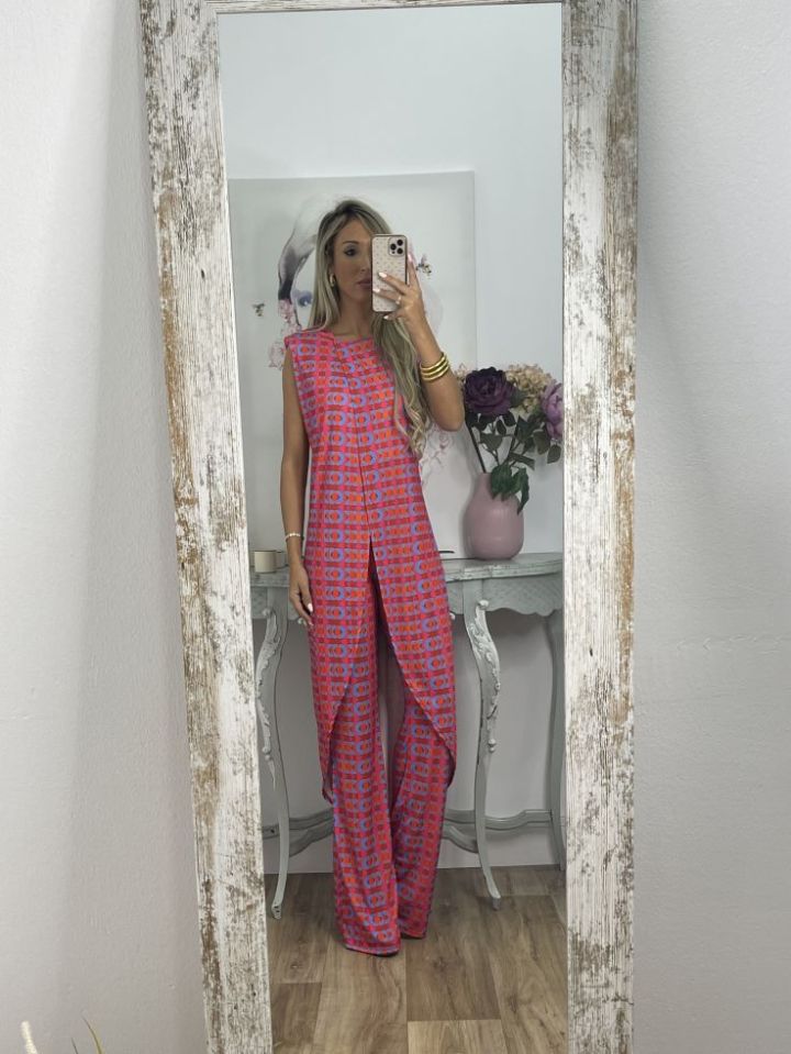 Juno | Trendiger Jumpsuit mit modernem abstraktem Muster
