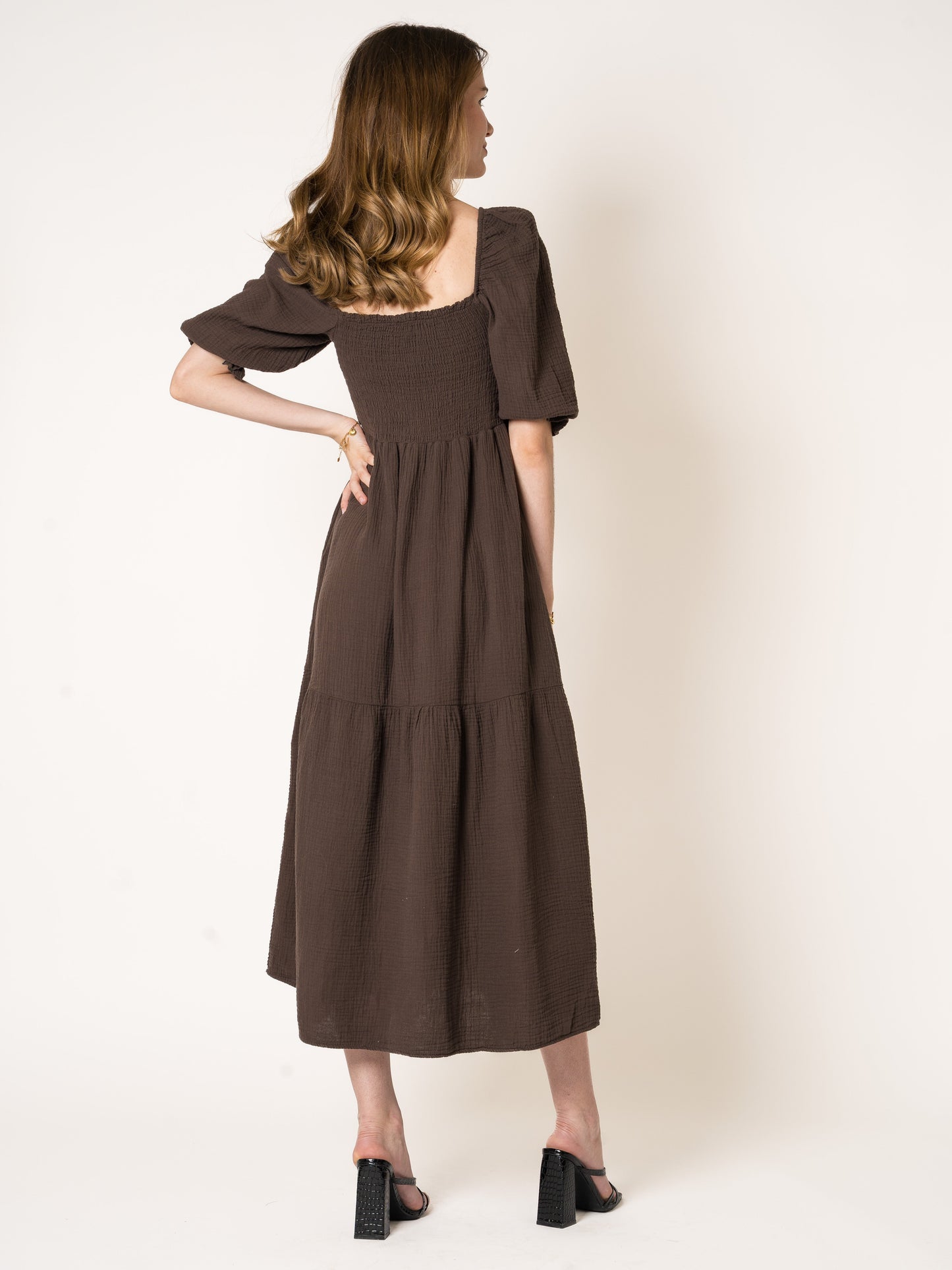 Honey | Texturiertes gestuftes Midikleid