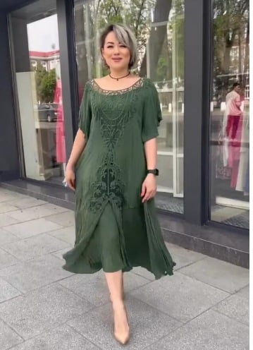 Petunya | Trendiges einfarbiges Kleid im Boho-Ethno-Stil