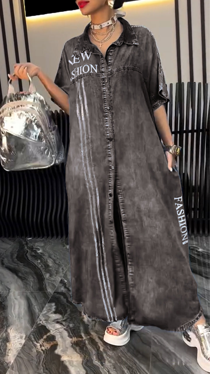 Rosia | Lässiges Maxi-Hemdkleid aus Denim mit Textdetails
