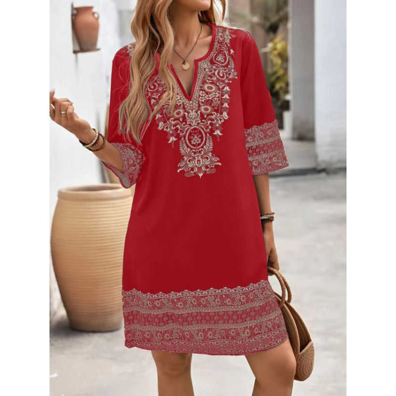 Eleanor | modisches Kleid, femininer V-Ausschnitt, trendiger Print.