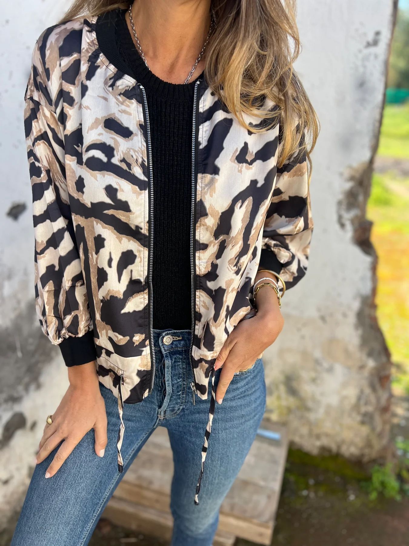 Zdenka | Damen-Bomberjacke mit Print