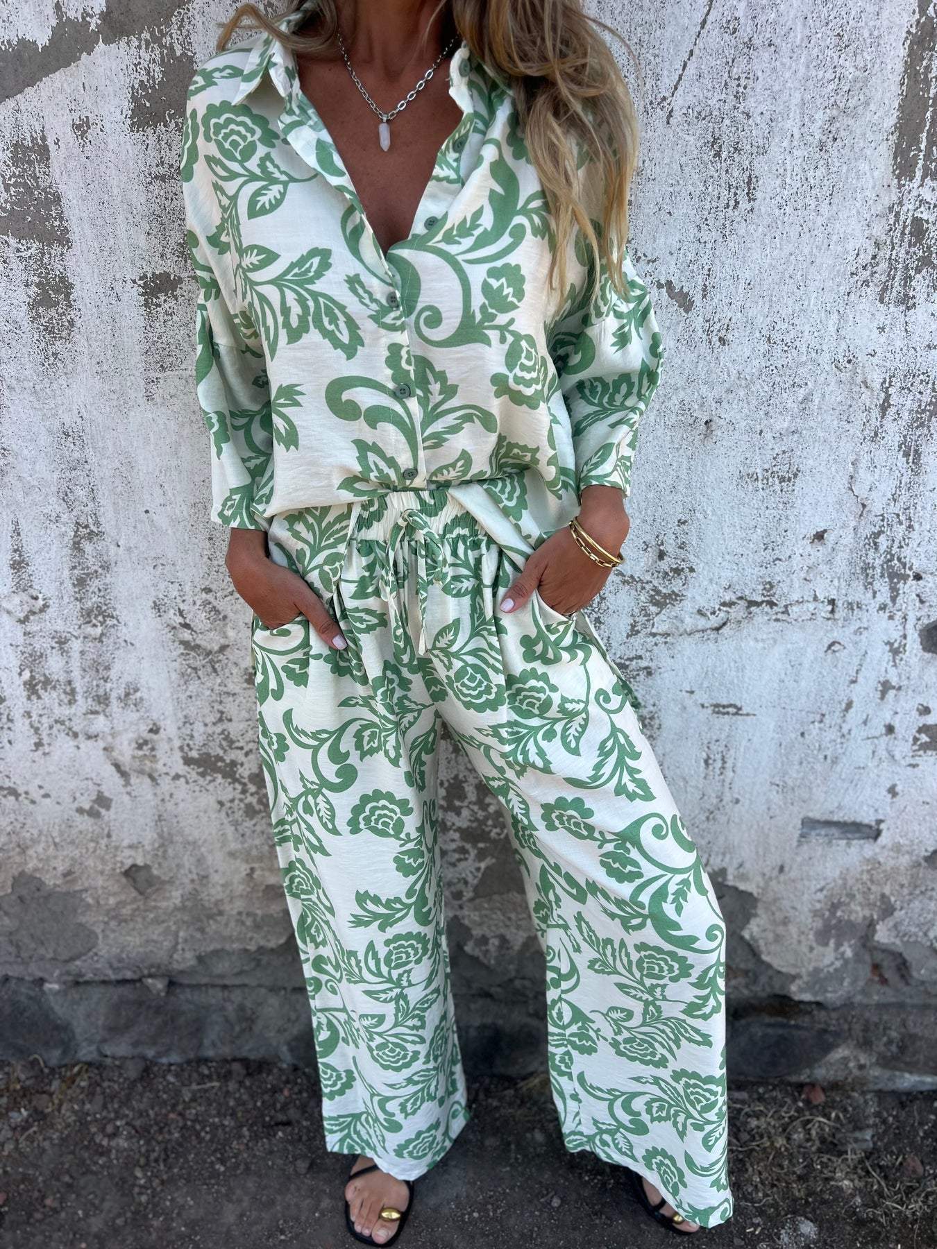 Zayene | Lässiges Damen-Set mit Knopfleiste-Hemd und weitem Bein