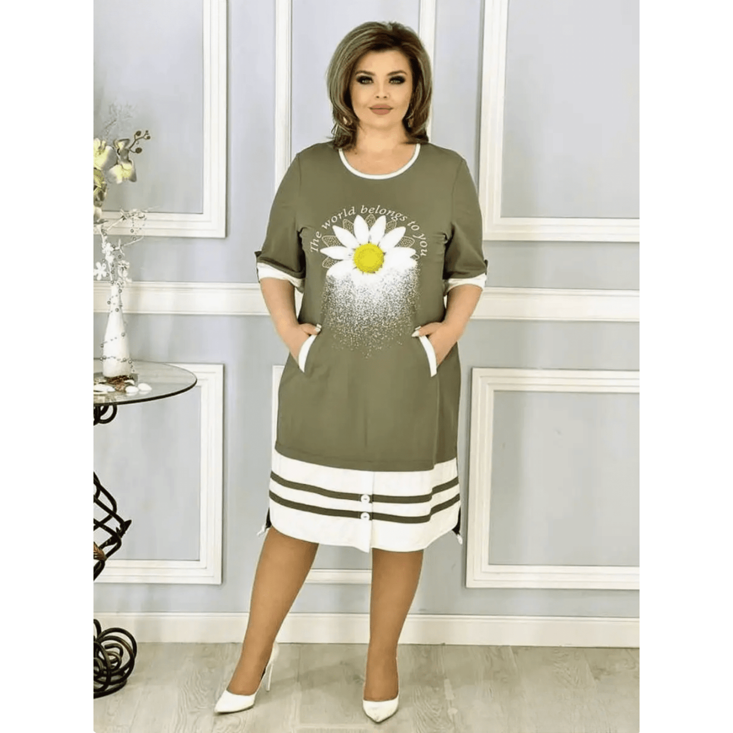 Adheline | Feminines Kleid mit stilvollem Muster