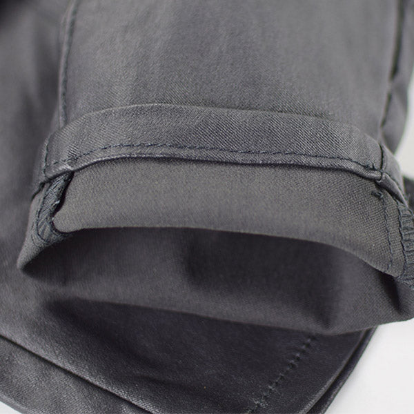 Raya | Slim Fit Stretch-Kunstlederhose mit mittlerer Taille