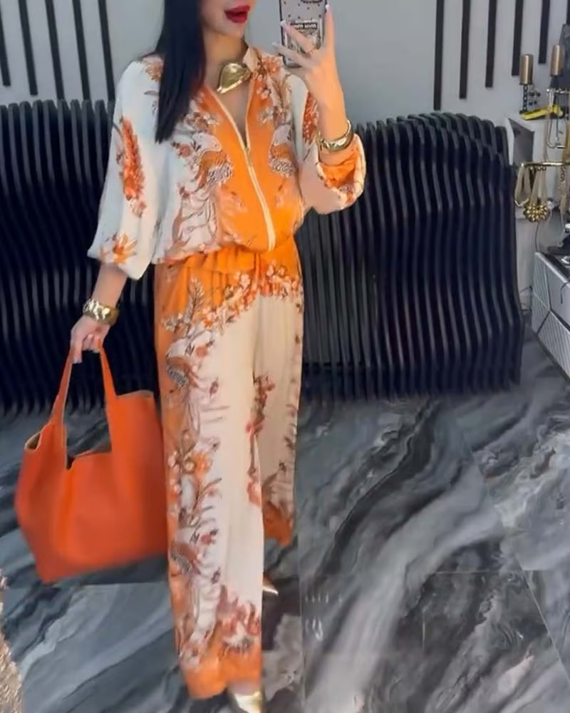 Audri | Set aus Oberteil mit Reißverschluss und geblümter Hose mit weitem Bein