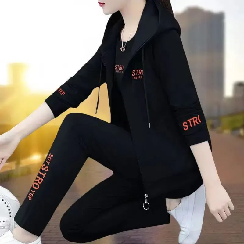 Lorelei | Freizeitbekleidung für Damen, stylisch & modern