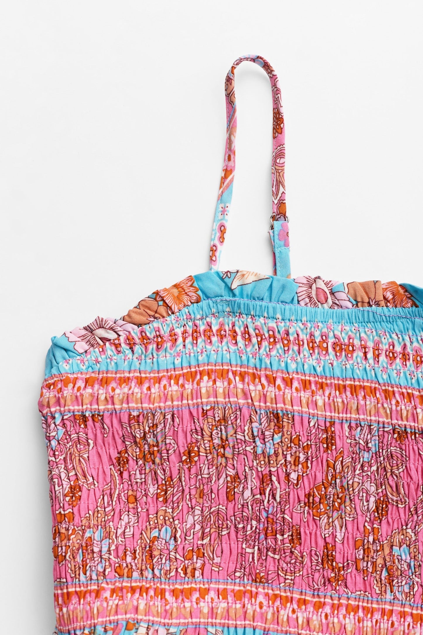 Tina | Stilvolles blumiges Maxikleid mit femininer Smokarbeit