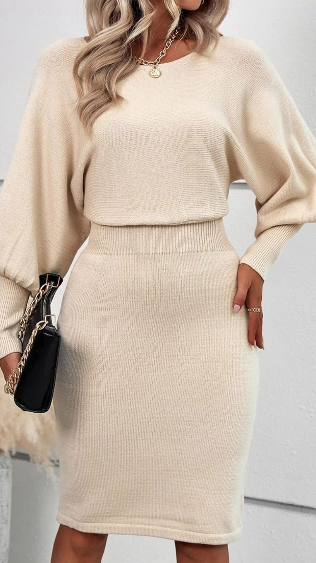 Yima | Figurbetontes Strickkleid mit Fledermausärmeln