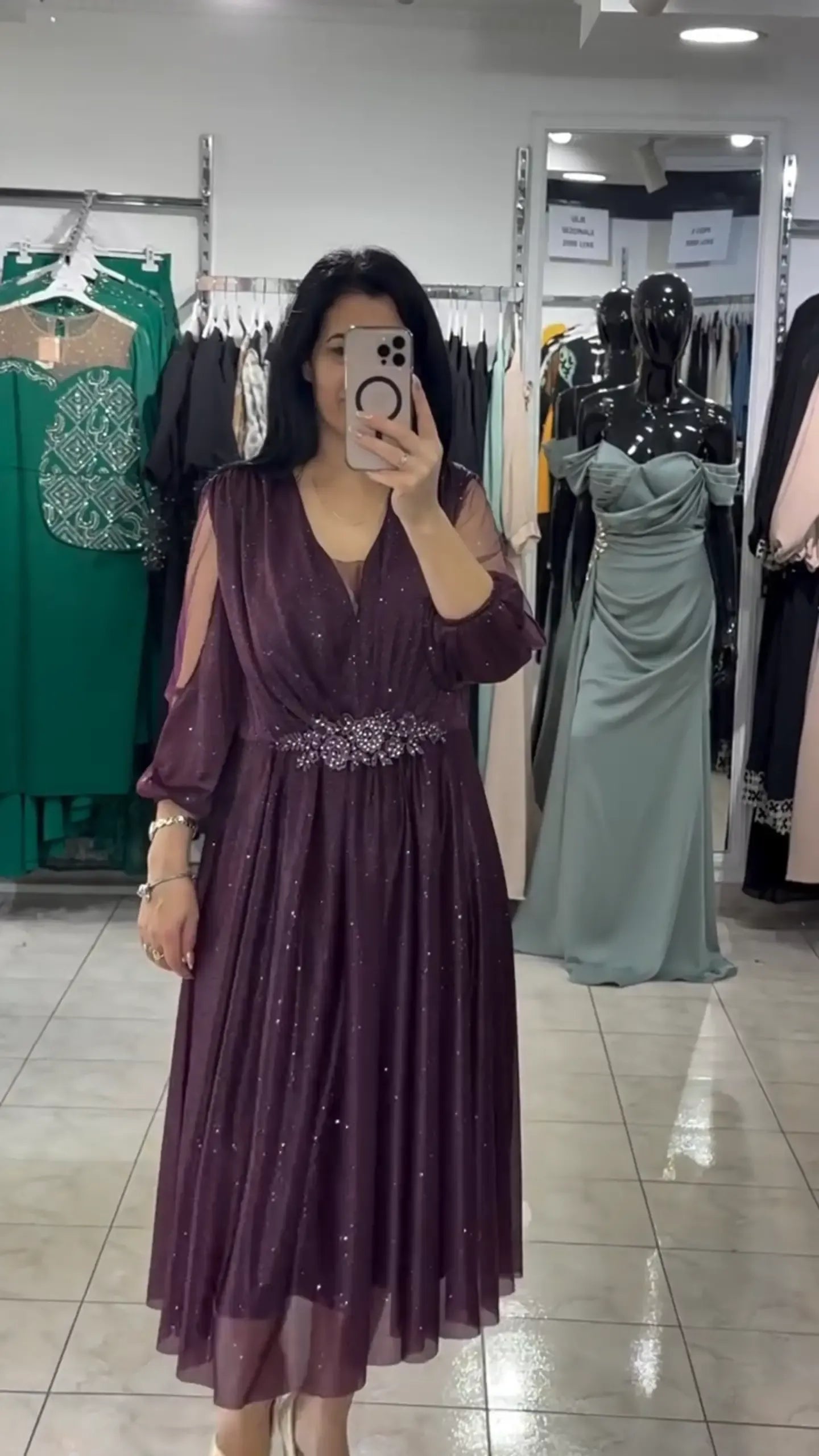 Serena | Modisches Kleid für Damen, stilvoll & bequem