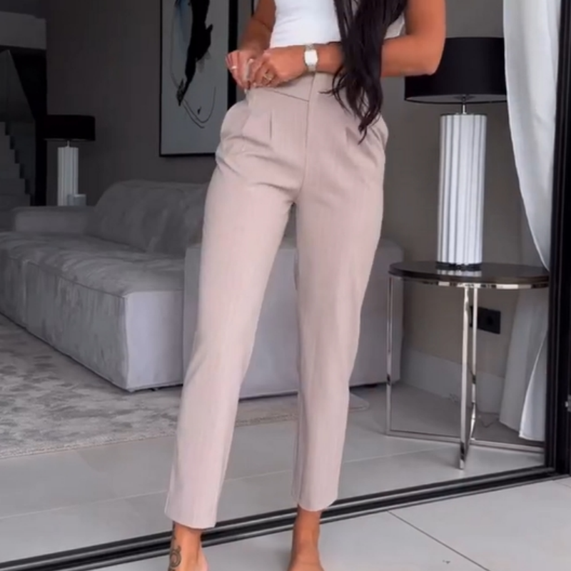 Georgia | Zeitlose Anzughose mit Nadelstreifen für Damen