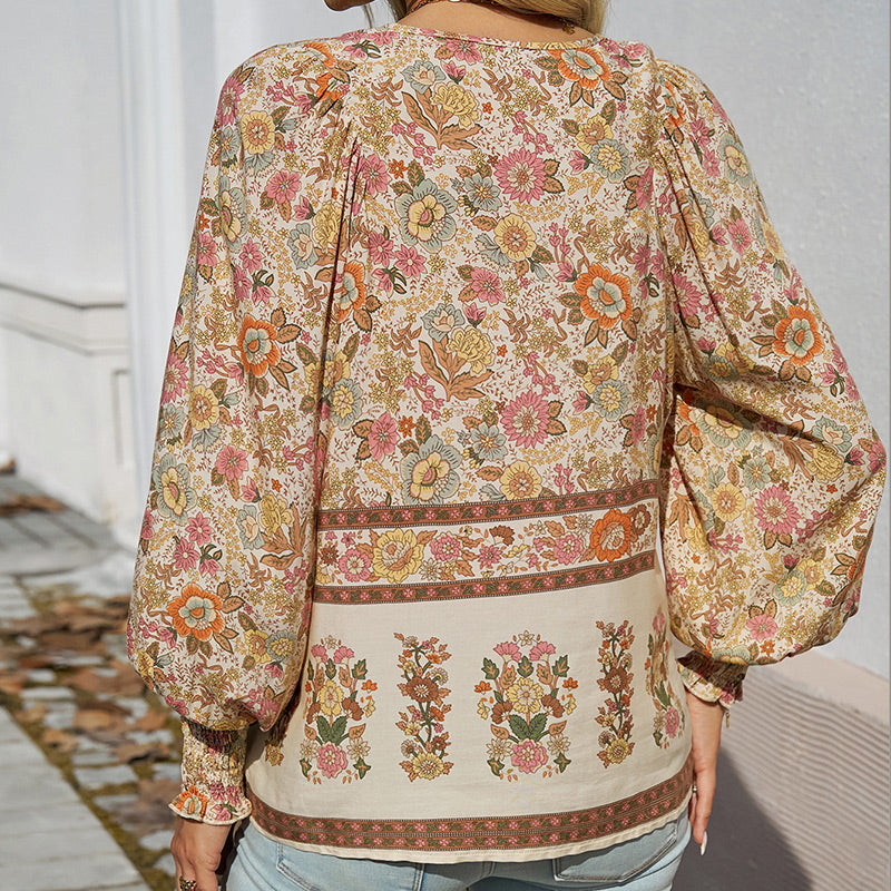 Betha | Bedrucktes Langarmshirt mit V-Ausschnitt