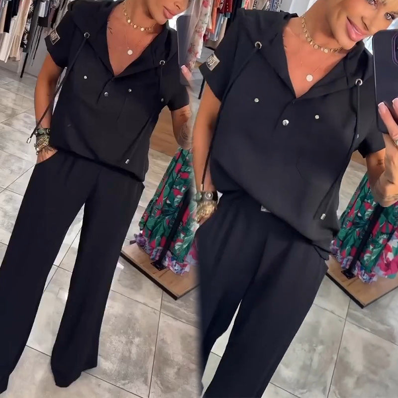 Akishia | Zweiteiler mit Kapuzen-Top und V-Ausschnitt