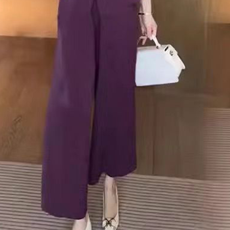 Sally | Zweiteiliges Set mit V-Ausschnitt