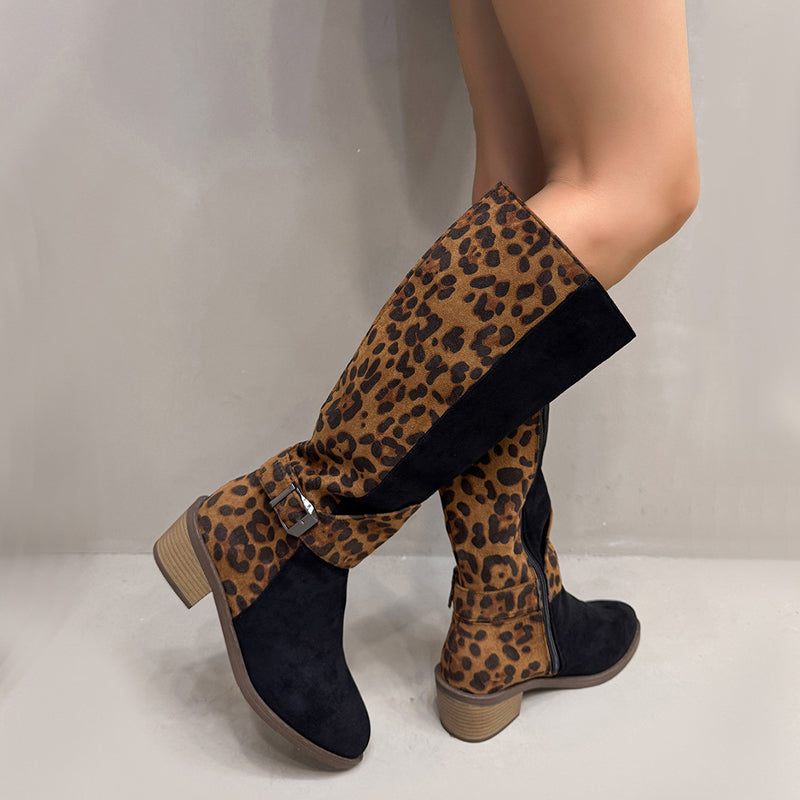 Saharie | Trendige Damenstiefel mit Leopardenmuster