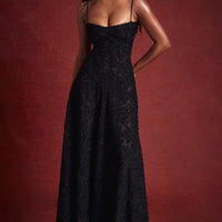 Sadie | Langes ärmelloses Kleid mit klassischem Design