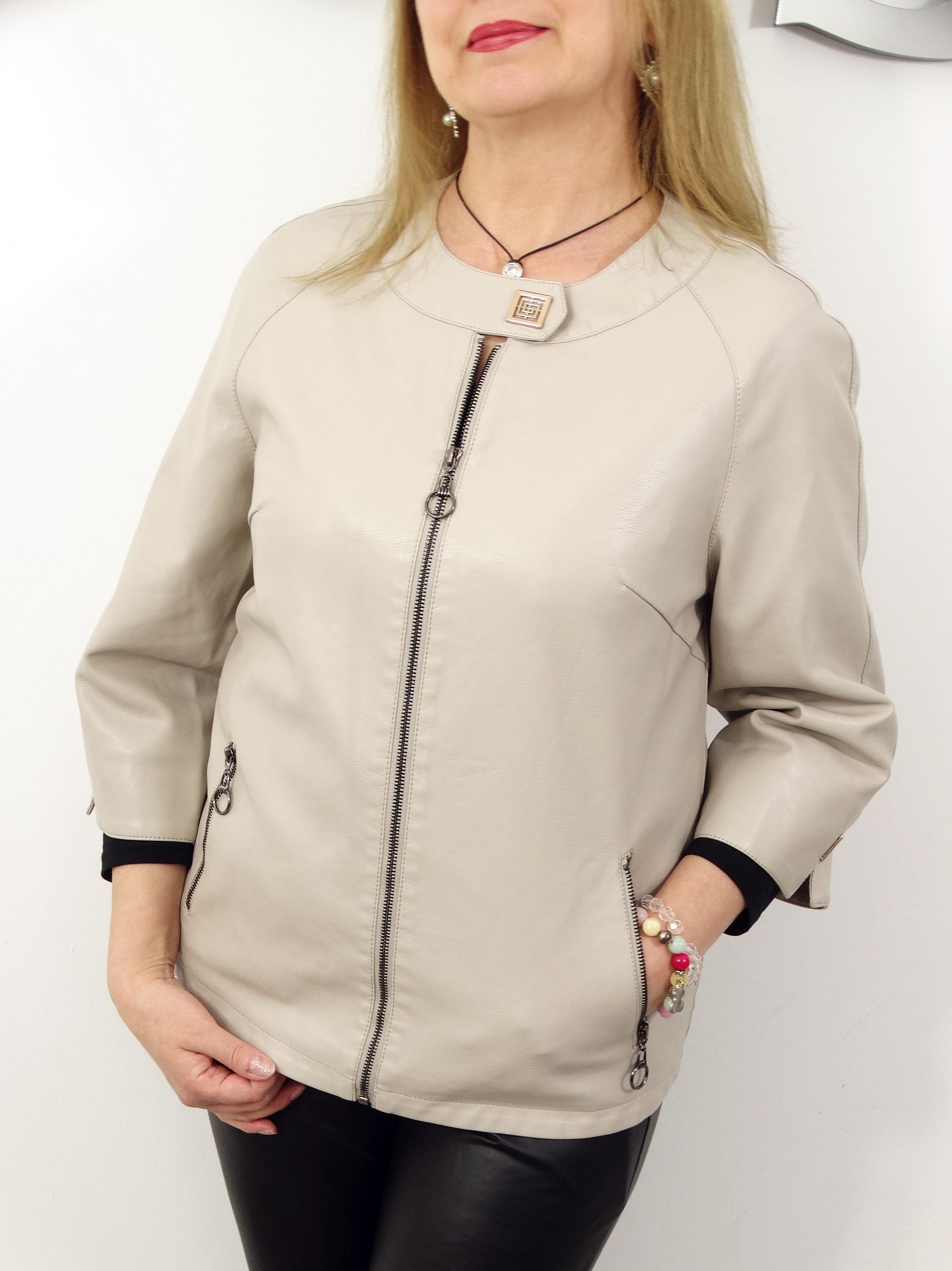 Cera | Schicke Kunstlederjacke