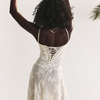 Sadie | Langes ärmelloses Kleid mit klassischem Design