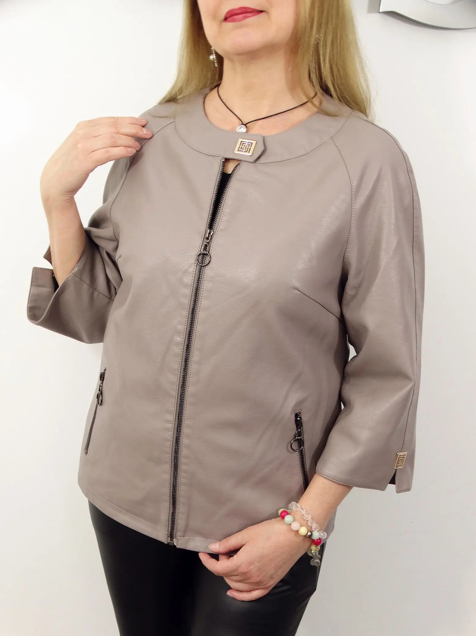 Cera | Schicke Kunstlederjacke