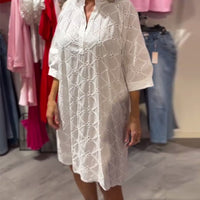 Luella | langärmeliges Kleid mit floralem Dekolleté