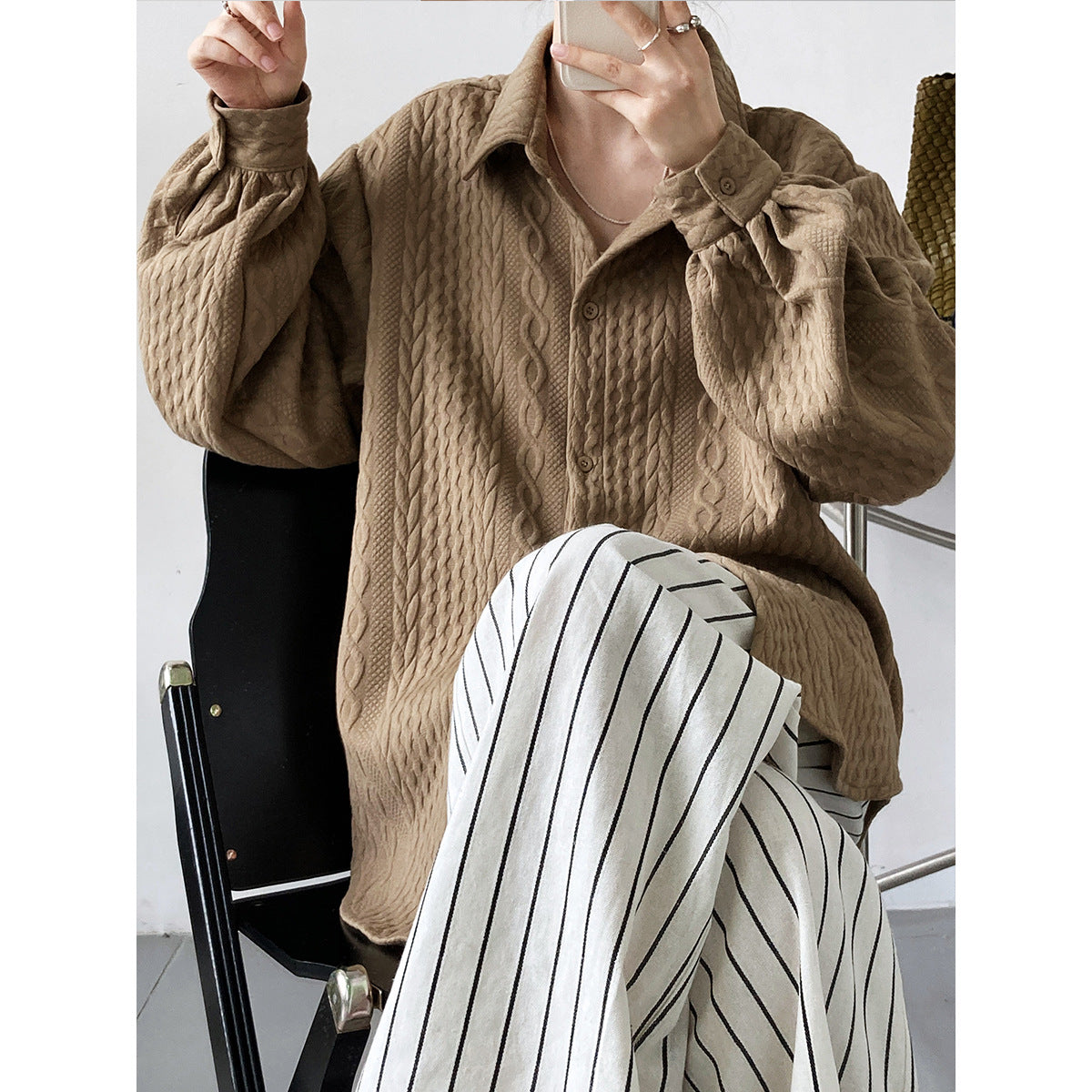 Ylva | Modische Netzbluse mit Stickereien