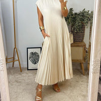 Moira | Ärmelloses Elegantes Plissee-Kleid