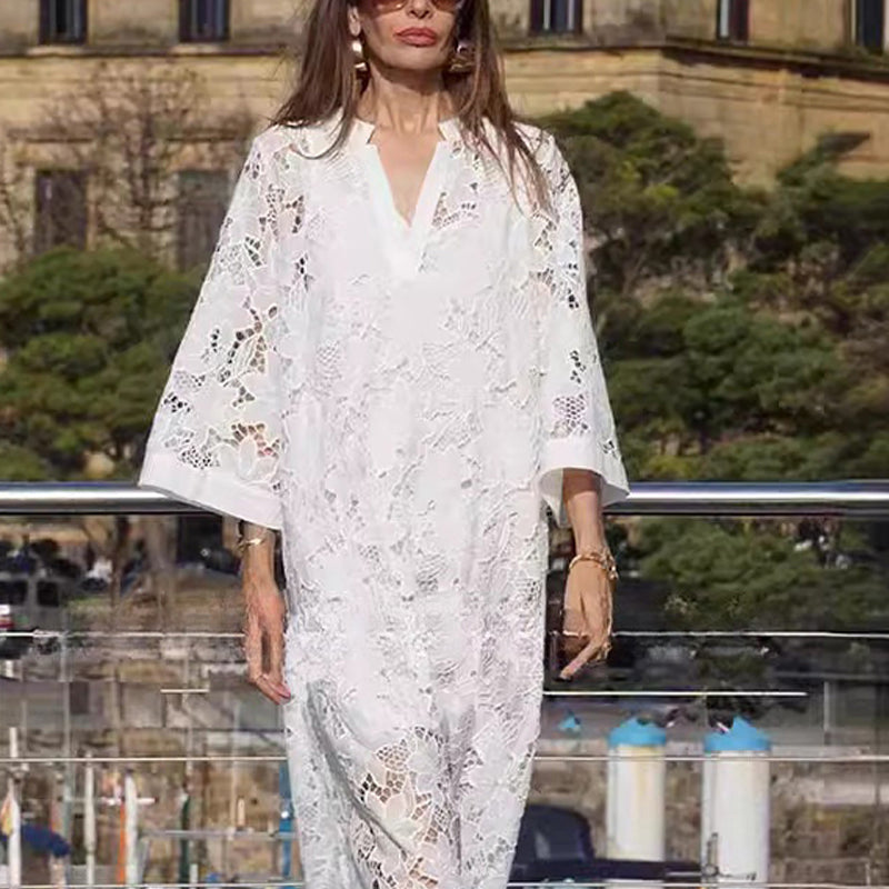 Camilla | Elegantes Lowdy Spitzenkleid für Damen