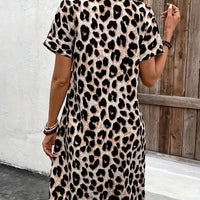 Madeline | elegantes Midikleid, trendiges Leopardenmuster.