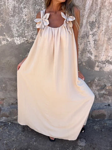 Lea | Romantisches Kleid mit floralen Details