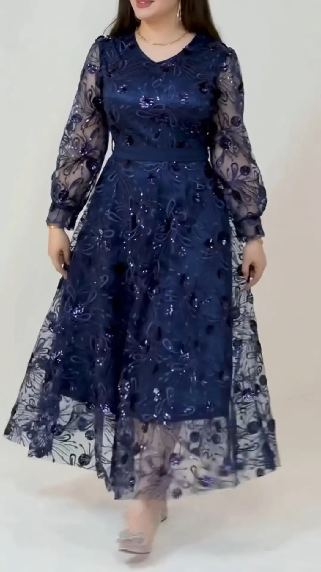 Piviera | Besticktes Mesh-Kleid